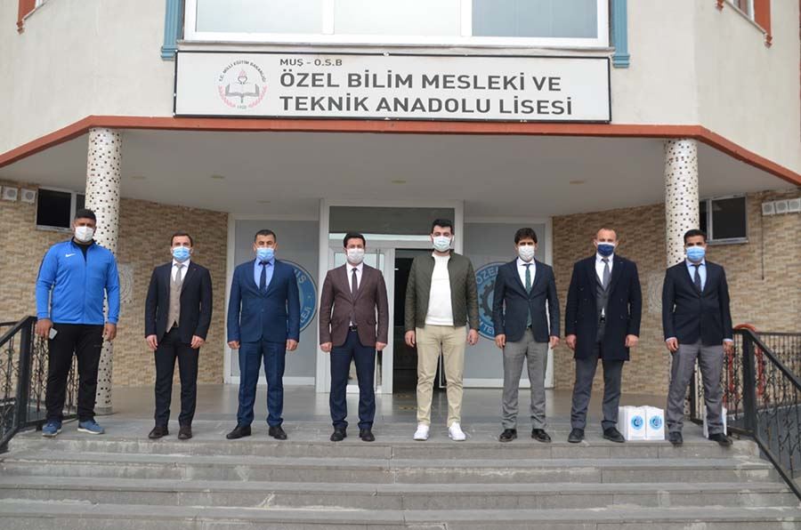 MİLLİ SPORCULARA EĞİTİM BURSU DESTEĞİ