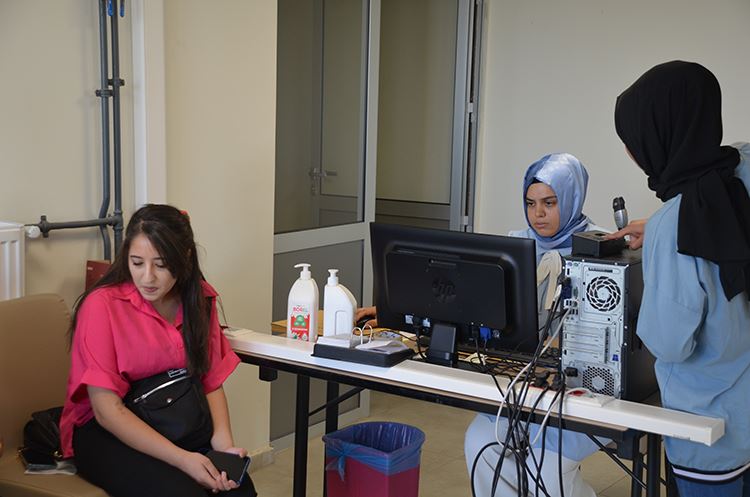 GSM’DEN ÖĞRENCİLERE BEŞ YILDIZLI KARŞILAMA