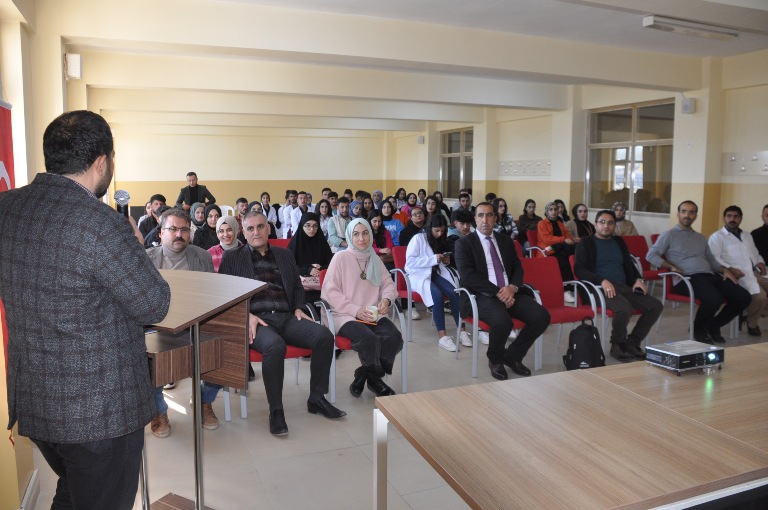 BULANIK MYO'DA YEREL MEDYA PANELİ