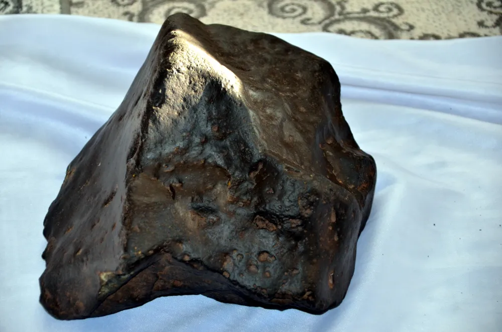 MANTAR ARARKEN GÖKTAŞI BULDULAR