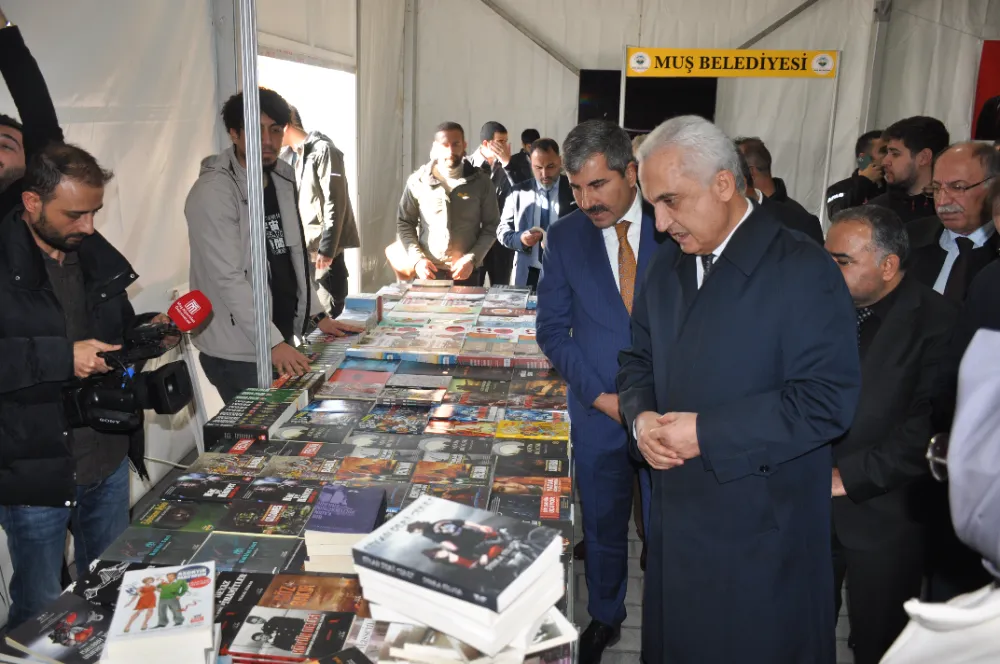 1. KİTAP GÜNLERİ’NİN AÇILIŞI YAPILDI