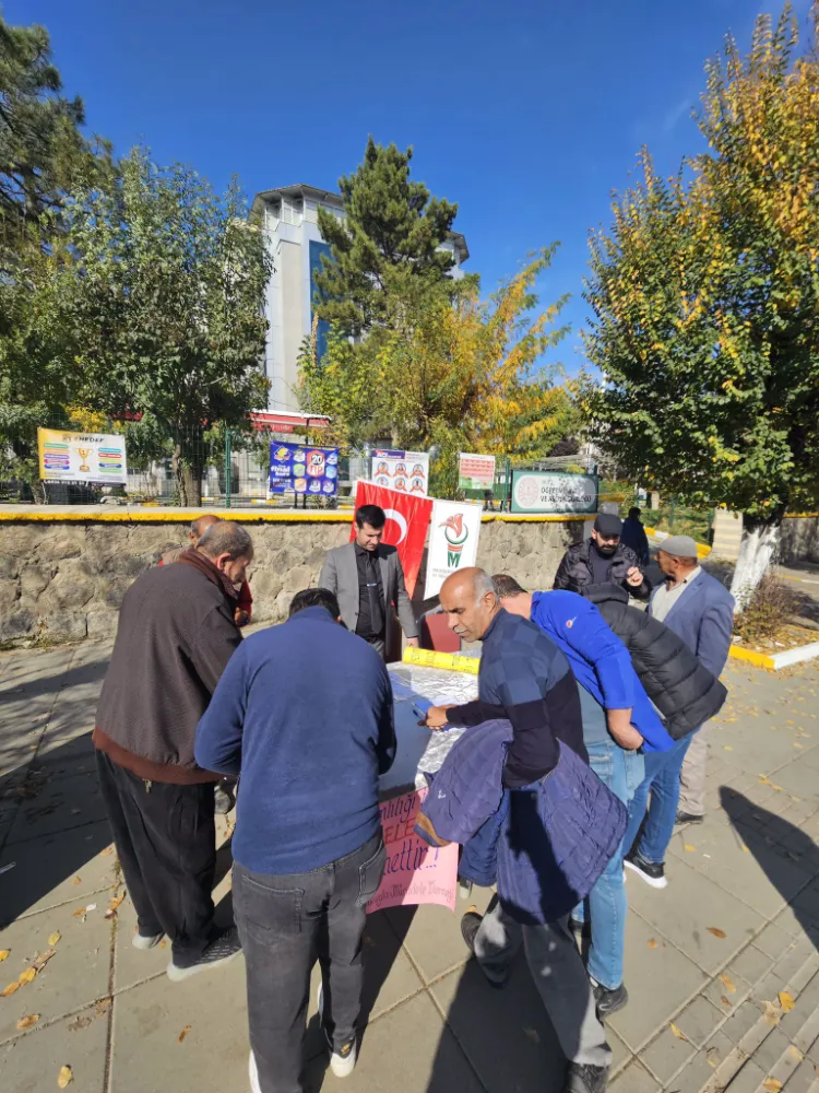 BAĞIMSIZ YAŞAM MERKEZİ İÇİN İMZA KAMPANYASI DÜZENLENDİ