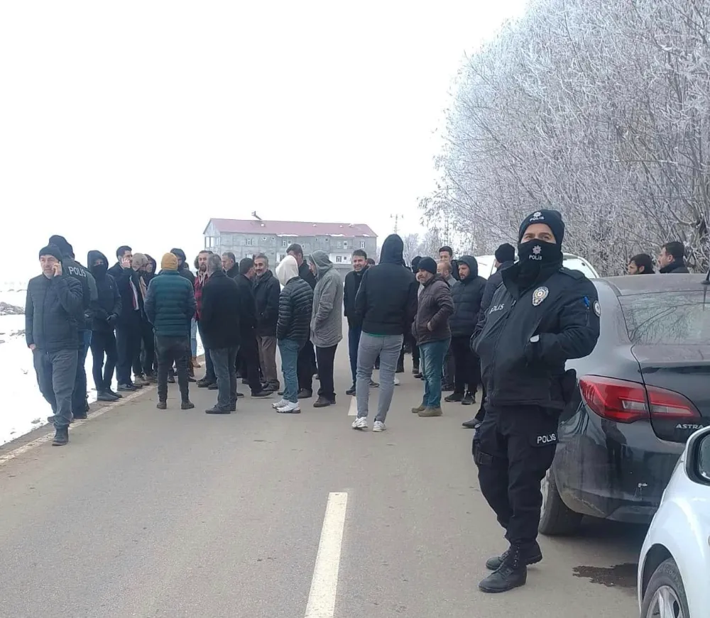 KÖYLÜLERDEN RES PROTESTOSU