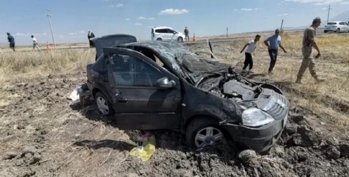 MALAZGİRT’TE TAKLA ATAN OTOMOBİL SÜRÜCÜSÜ ÖLDÜ