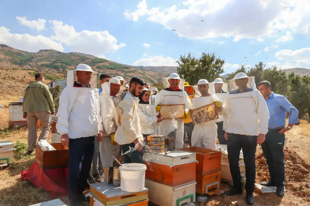 MUŞ’UN EN TATLI HASADI