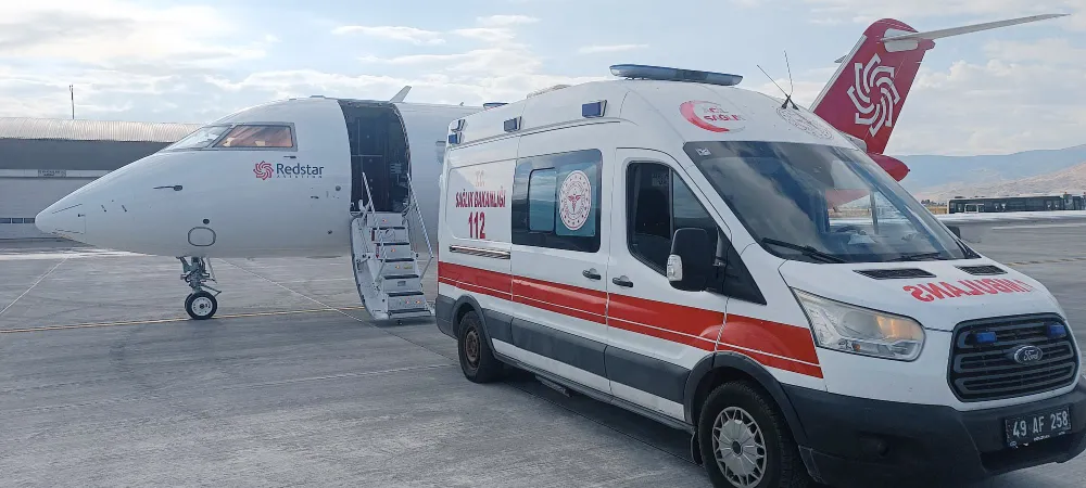 AMBULANS UÇAK TATAR BEBEK İÇİN HAVALANDI
