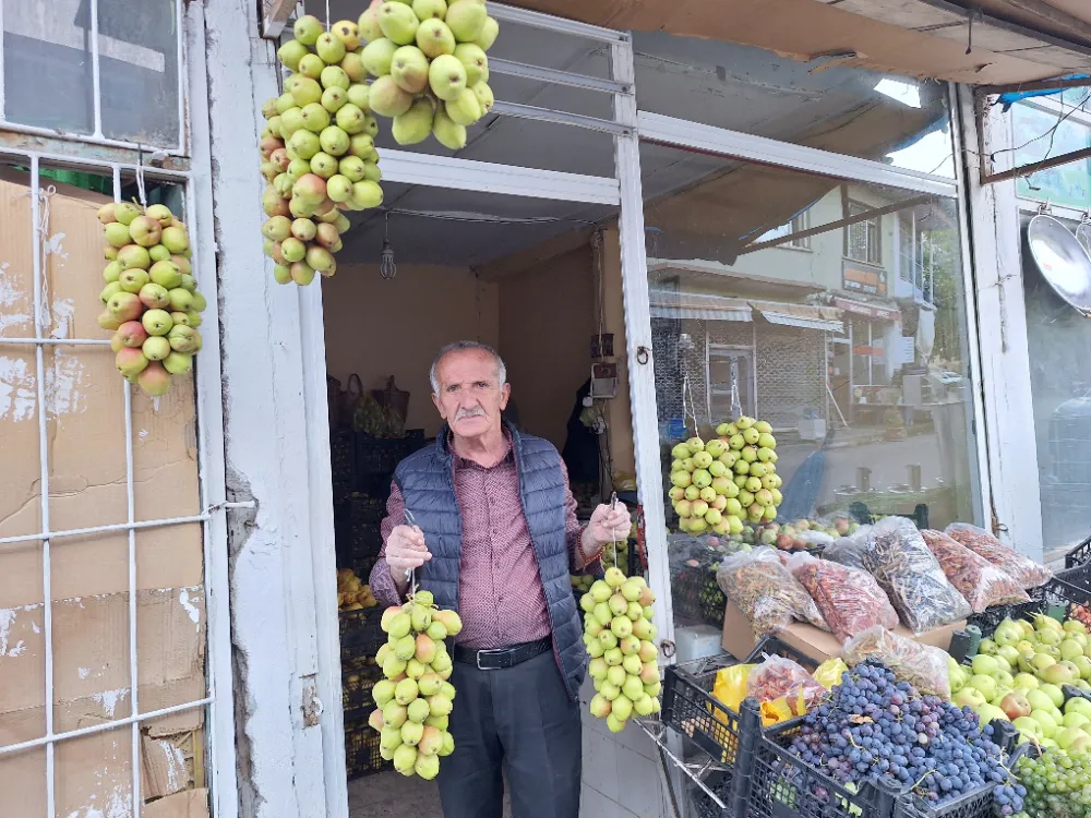 40 YILDIR İPE GÜZ ARMUDU DİZİYOR