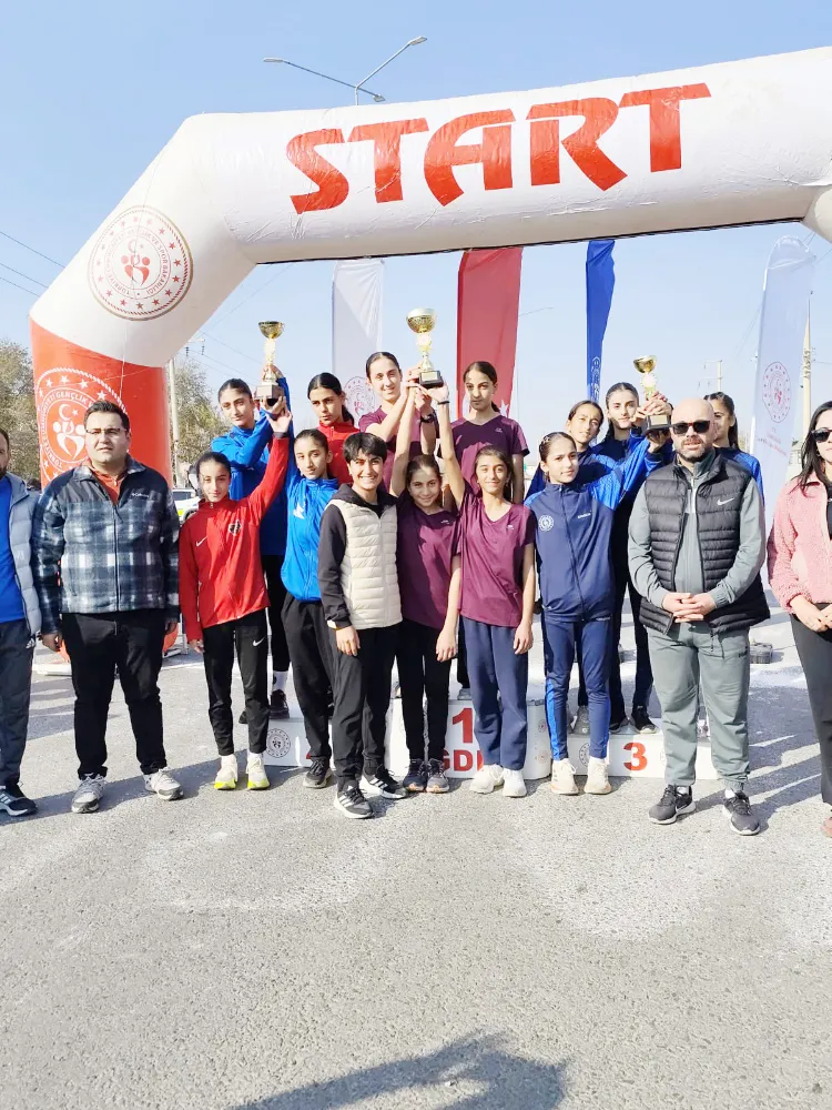 MUŞLU ATLETLER IĞDIR’DAN DERECELERLE DÖNDÜ