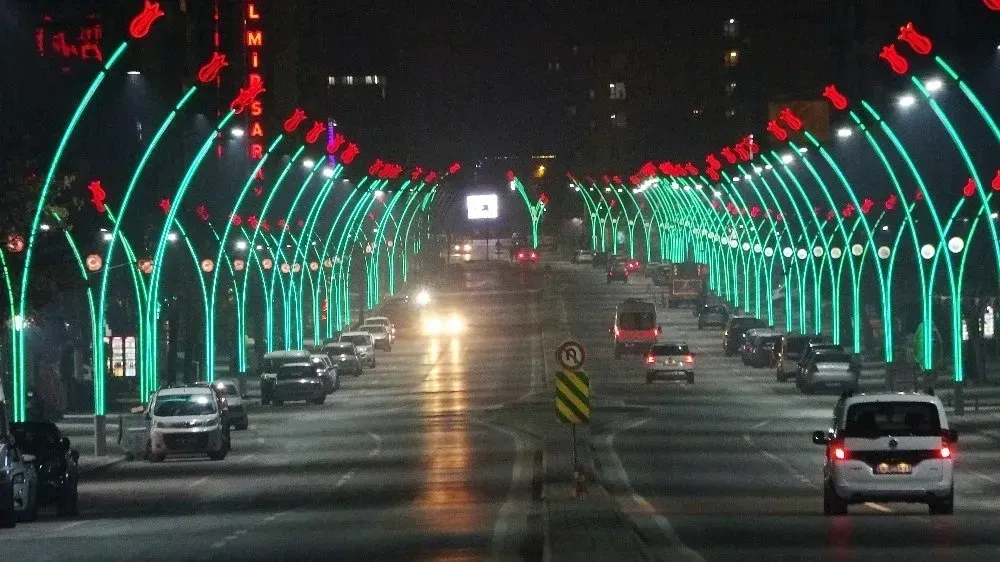 MUŞ’TA TRAFİĞE KAYITLI ARAÇ SAYISI ARTMAYA DEVAM EDİYOR