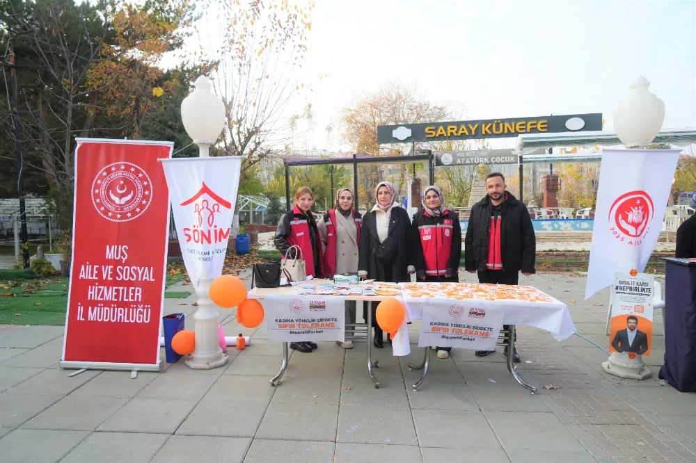 TURUNCU RENKLİ STANT, ŞİDDETE KARŞI TOPLUMUN DESTEĞİNİ TOPLADI