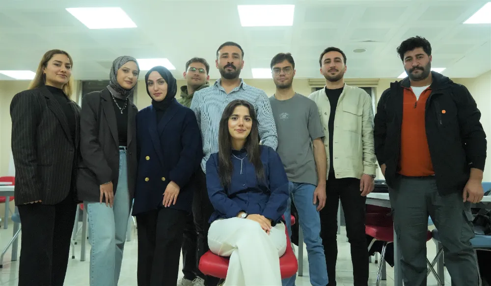 HALK EĞİTİM’İN DİKSİYON KURSU GENÇLERE YENİ KAPILAR AÇIYOR