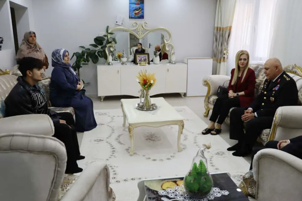 İL JANDARMA KOMUTANI ÖZER’DEN ŞEHİT AİLESİ VE GAZİYE ANLAMLI ZİYARET