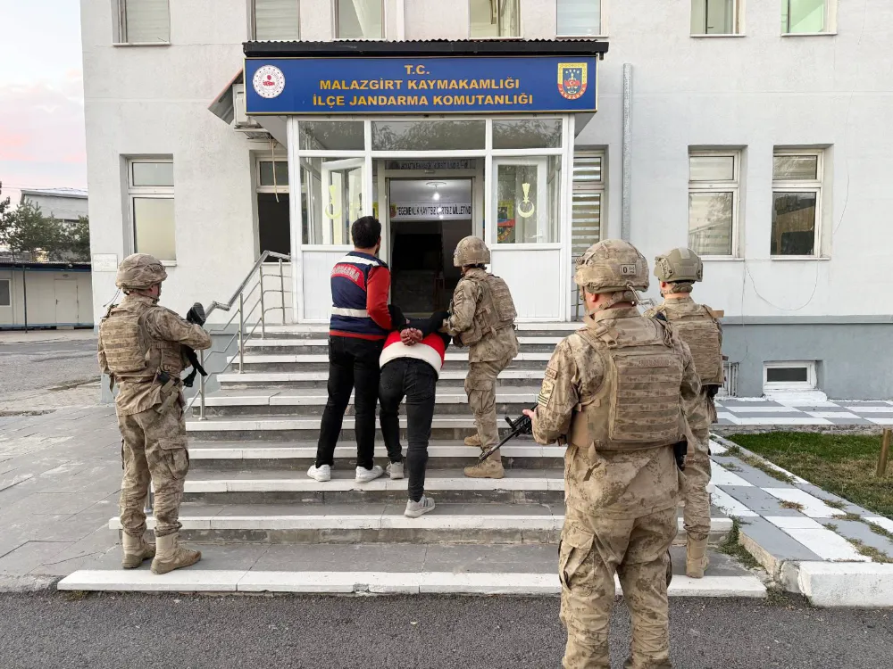 KARDEŞ CİNAYETİNİN FAİLİ JASAT’TAN KAÇAMADI