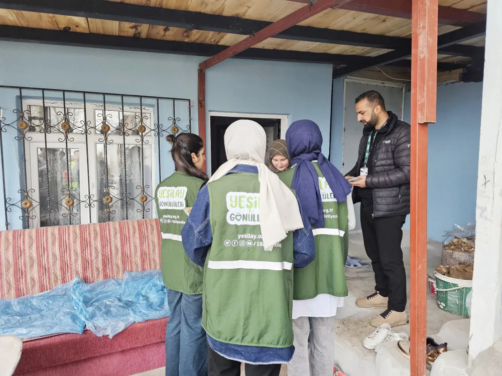 YEŞİLAY MUŞ ŞUBESİ KIRSALDA BAĞIMLILIKLA MÜCADELEYİ BÜYÜTÜYOR