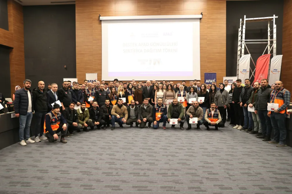 MUŞ’TA AFAD GÖNÜLLÜLÜĞÜ GÜÇLENİYOR: 309 GÖNÜLLÜ DAHA SAHA EĞİTİMİNİ TAMAMLADI