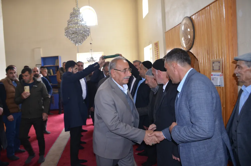 BULANIK'TA ÜÇ AİLE ARASINDAKİ HUSUMET BARIŞLA SONUÇLANDI