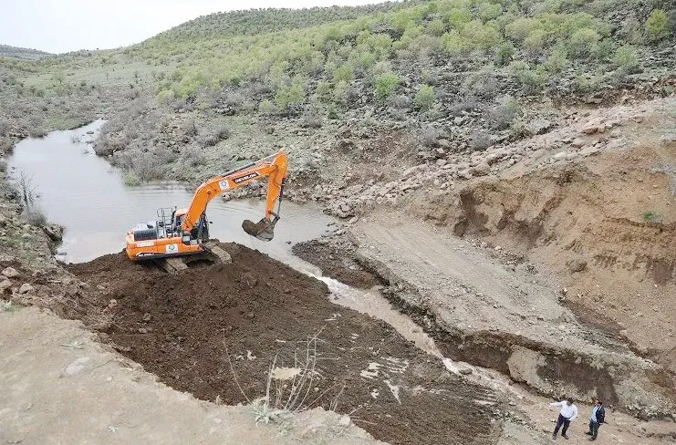 DİYARBAKIR’DAN MUŞ’A GÖÇ EDİYORLARDI: SORUNLARI ÇÖZÜLDÜ
