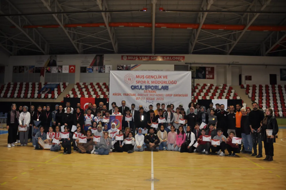 SATRANÇ TURNUVASI SONA ERDİ