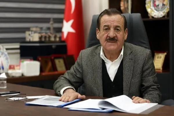 MUŞ’UN SEVİLEN SİYASETÇİSİNDEN ACI HABER