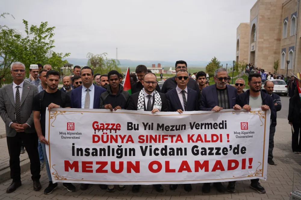 MUŞ ALPARSLAN ÜNİVERSİTESİ’NDEN FİLİSTİN’E DESTEK YÜRÜYÜŞÜ