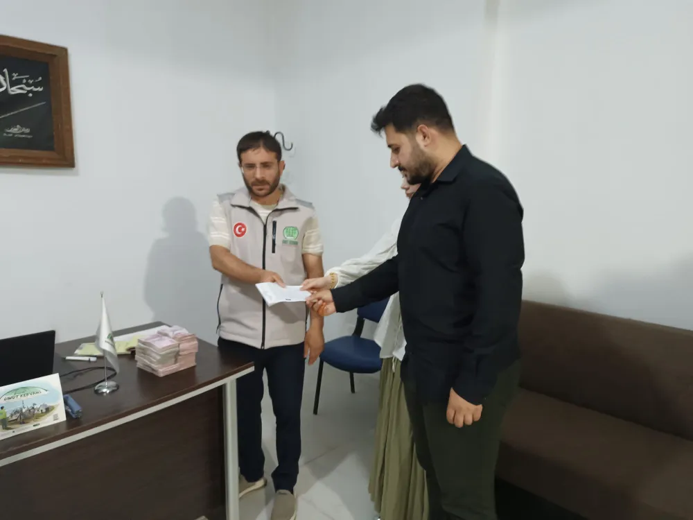 YENİ EVLİ ÇİFTTEN ÖRNEK DAVRANIŞ