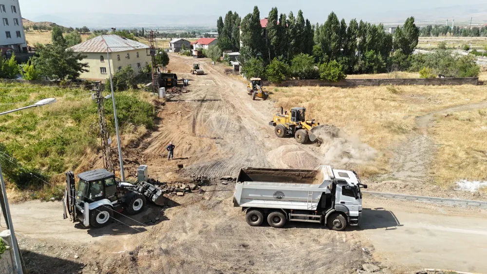 KARŞIYAKA MAHALLESİNDE ULAŞIM AĞI GENİŞLİYOR