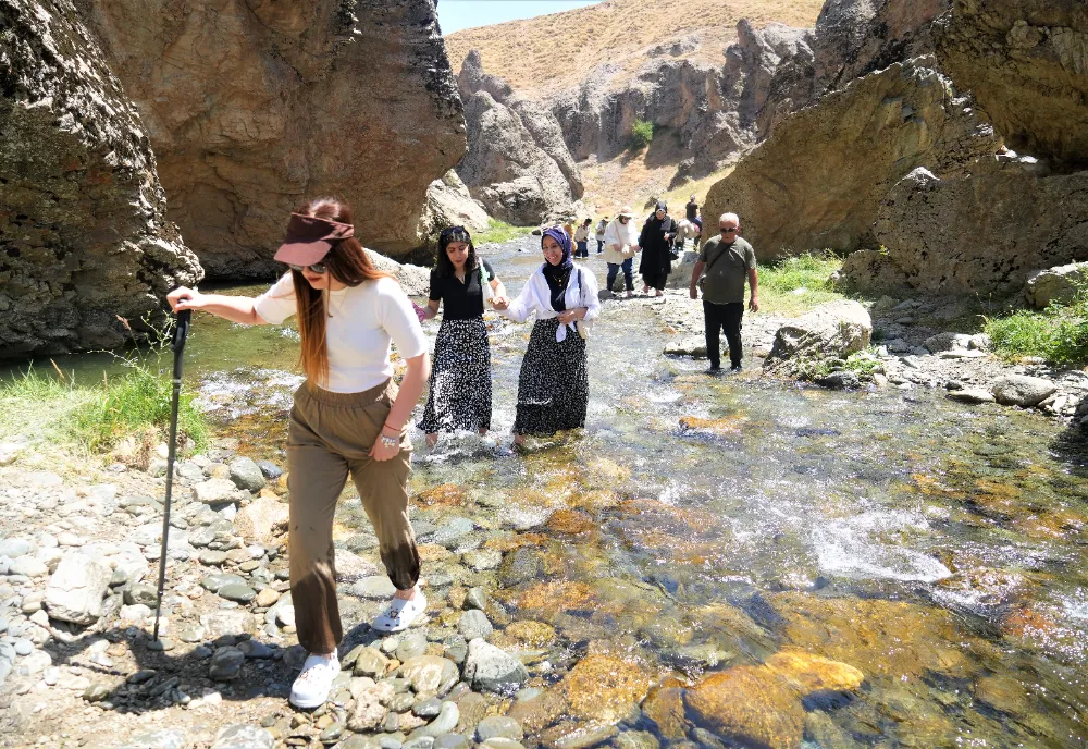 KIZILAĞAÇ KANYONU, YAZIN VAZGEÇİLMEZ DURAĞI OLDU