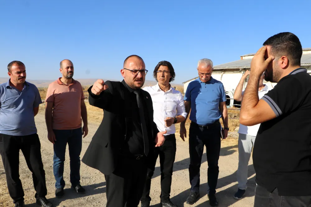 REKTÖR ALİCAN HAYVANCILIK MERKEZİNDE İNCELEMELERDE BULUNDU