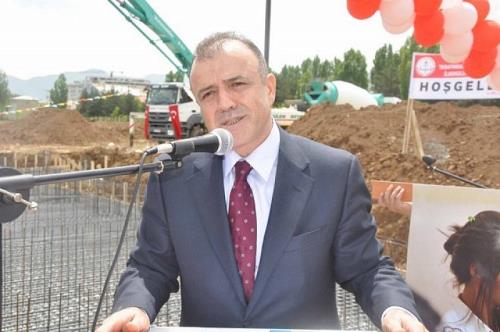 ÖZMEN AİLESİNDEN MUŞ´A İKİNCİ OKUL SÖZÜ
